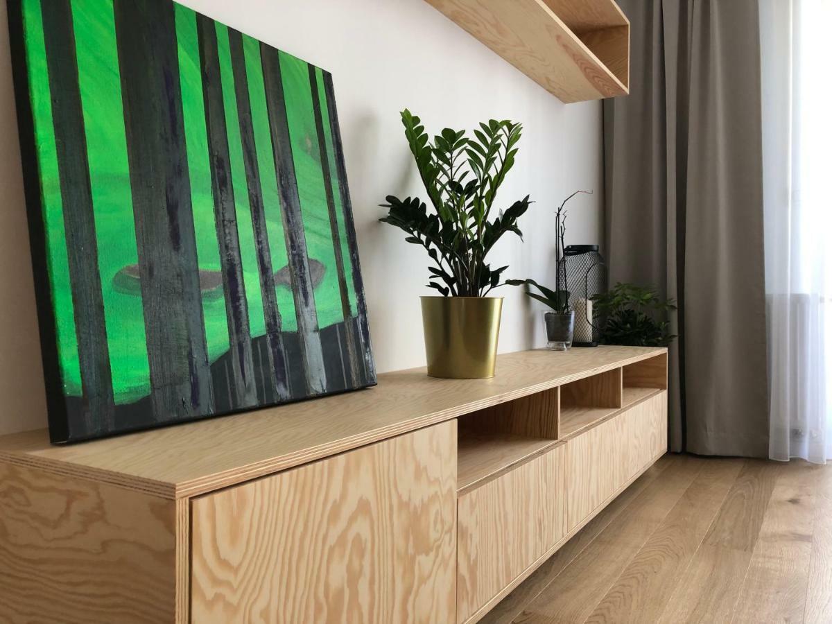 New Modern Urban Apartment Братислава Экстерьер фото